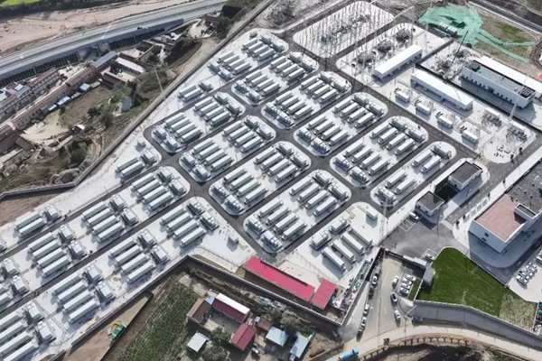 “超級充電寶”，我國在建最大電化學(xué)儲能項目并網(wǎng)