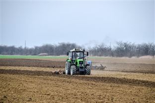 吉林省部署开展依法严厉打击整治破坏黑土地资源违法犯罪专项行动