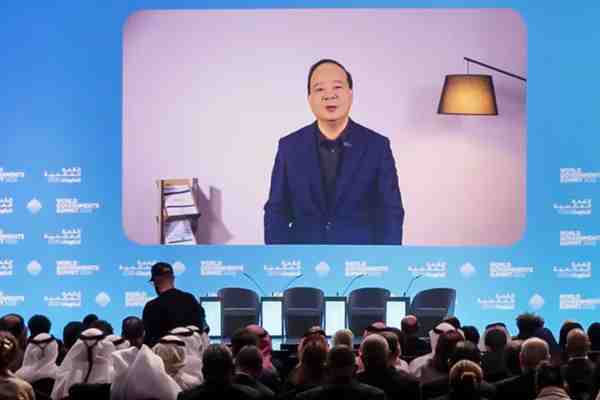 曾毓群出席世界頂尖科學家峰會與世界政府峰會：以零碳科技推動可持續(xù)能源時代到來