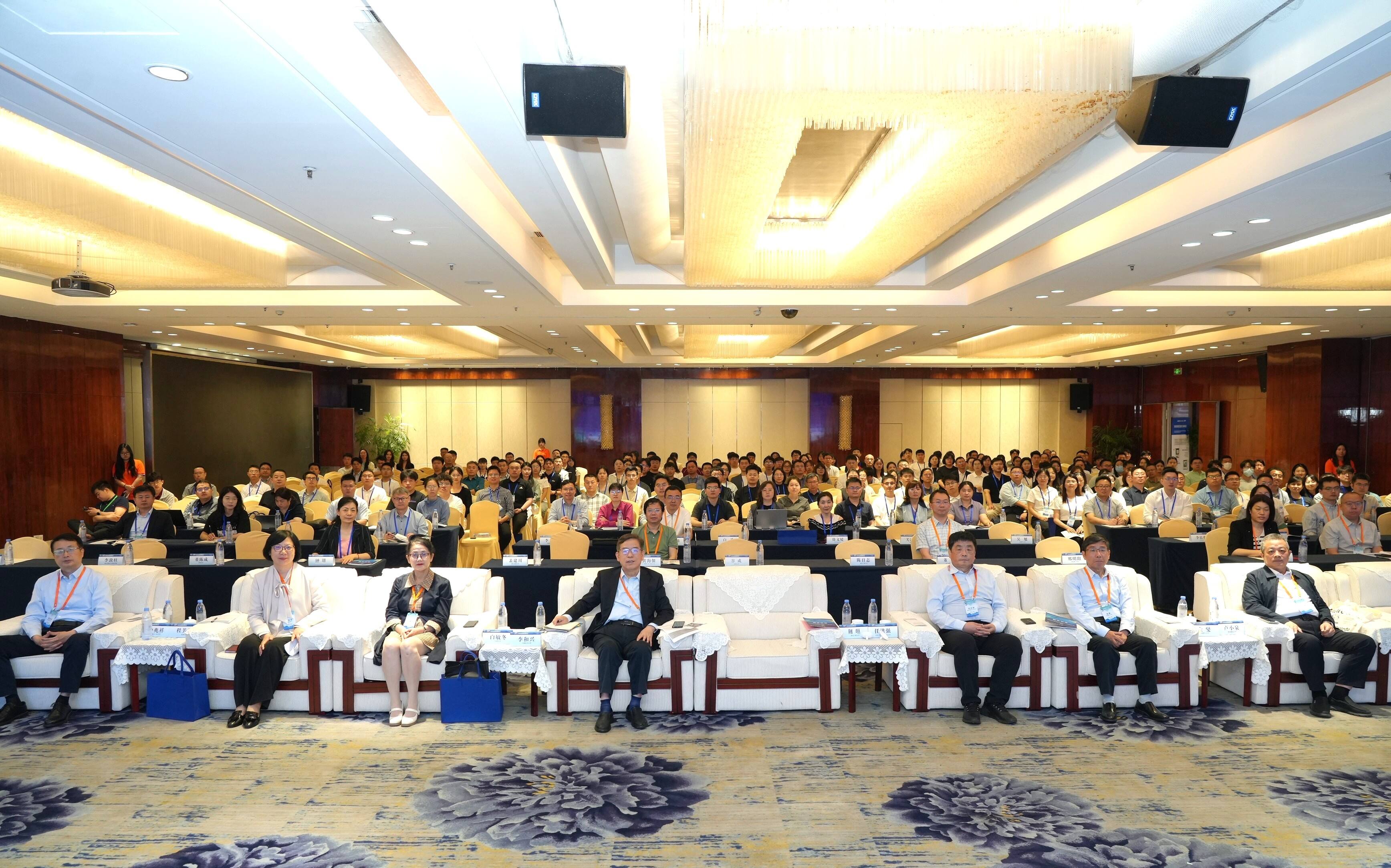 第三届环境催化材料研讨会圆满落幕，杜克泰克参会交流